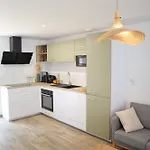 Holiday home Des Pelerins 8 Personnes - 10 Minutes Du Mt St Michel