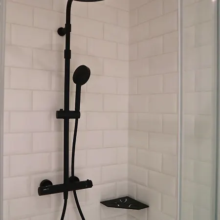 펜션 Le Domaine Des Figuiers - Des Pelerins Servon (Manche)