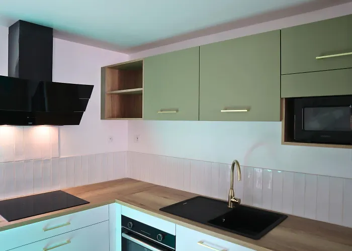 Le Domaine Des Figuiers - Des Pelerins * Servon (Manche)