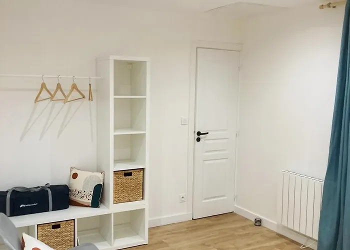 Le Domaine Des Figuiers - Des Pèlerins Hébergement de vacances Servon (Manche)