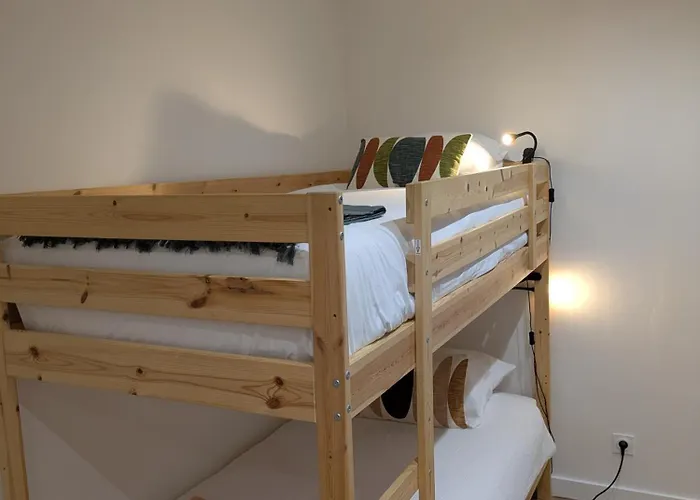 Des Pèlerins 8 Personnes - 10 Minutes Du Mt St Michel * Servon (Manche)